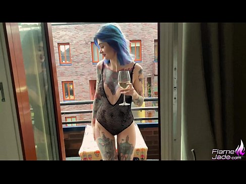 ❤️ Tremenda chica chupando con ganas y follando apasionadamente bajo el cielo abierto Video de sexo de calidad en es.mycomicsxxx.ru ❌️